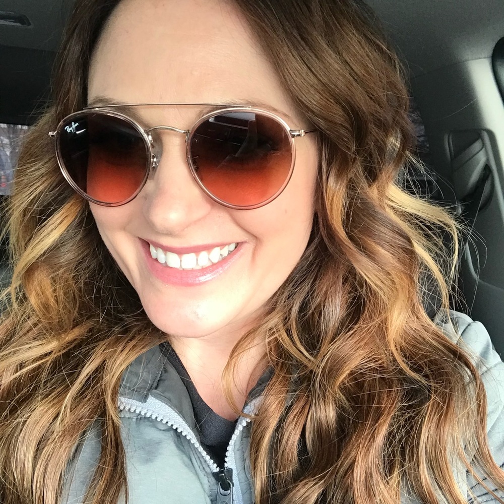 Meet your Posher, Amanda